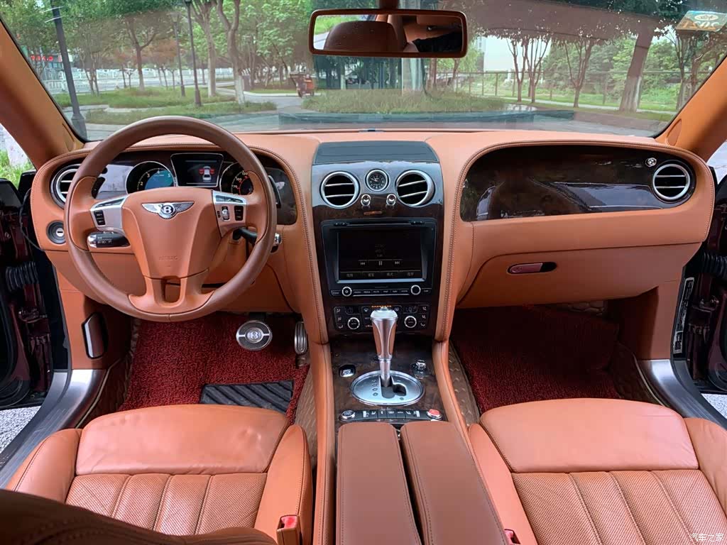Bentley Flying Spur, 2012 10