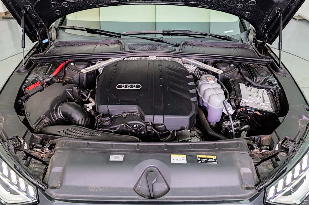 Audi A4, 2024 23