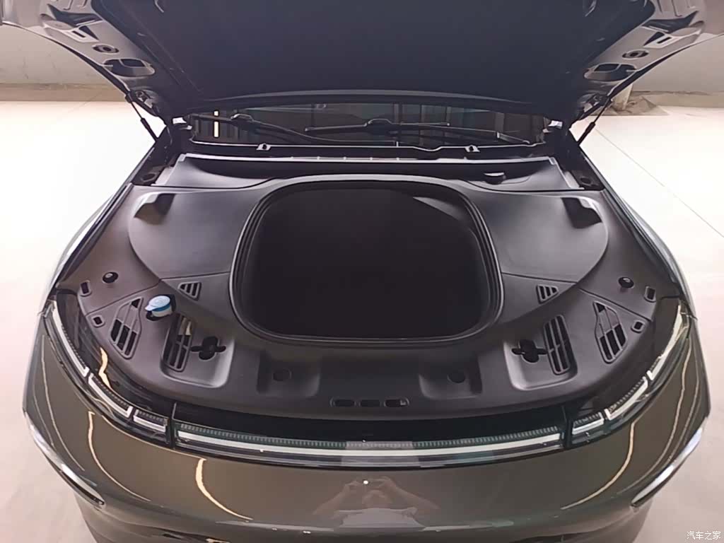 Xpeng P7, 2021 20