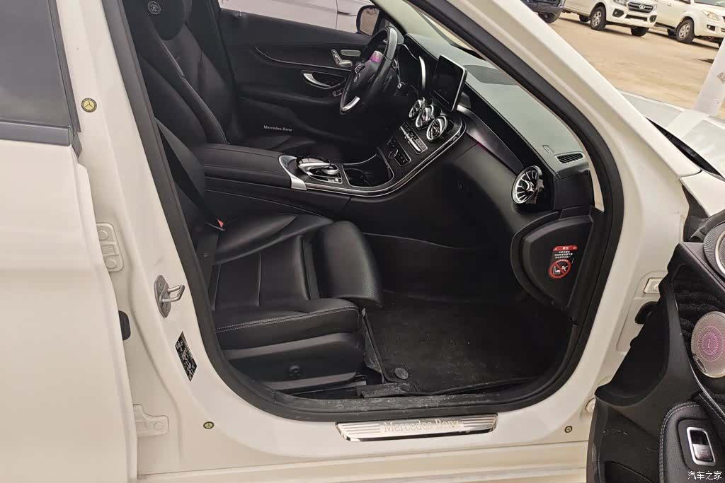 Mercedes-Benz C-Class, 2018 8