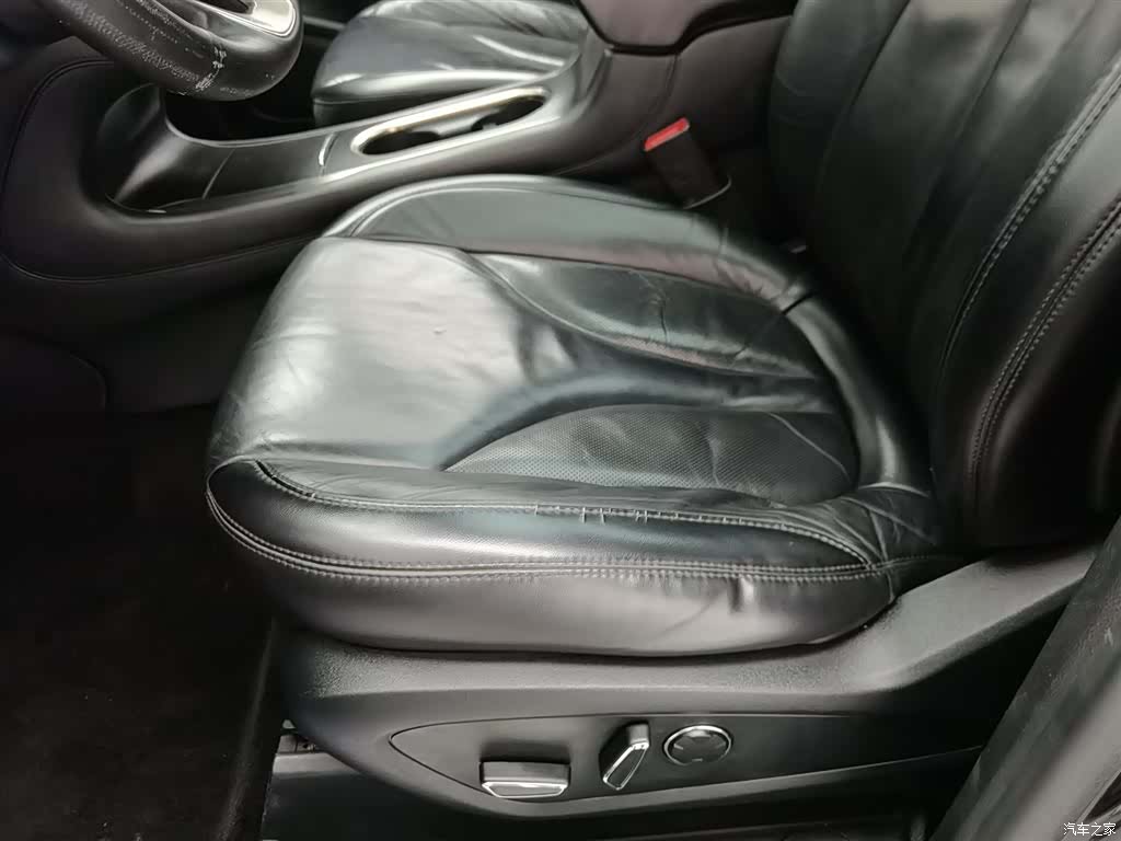 Lincoln MKC, 2018 20