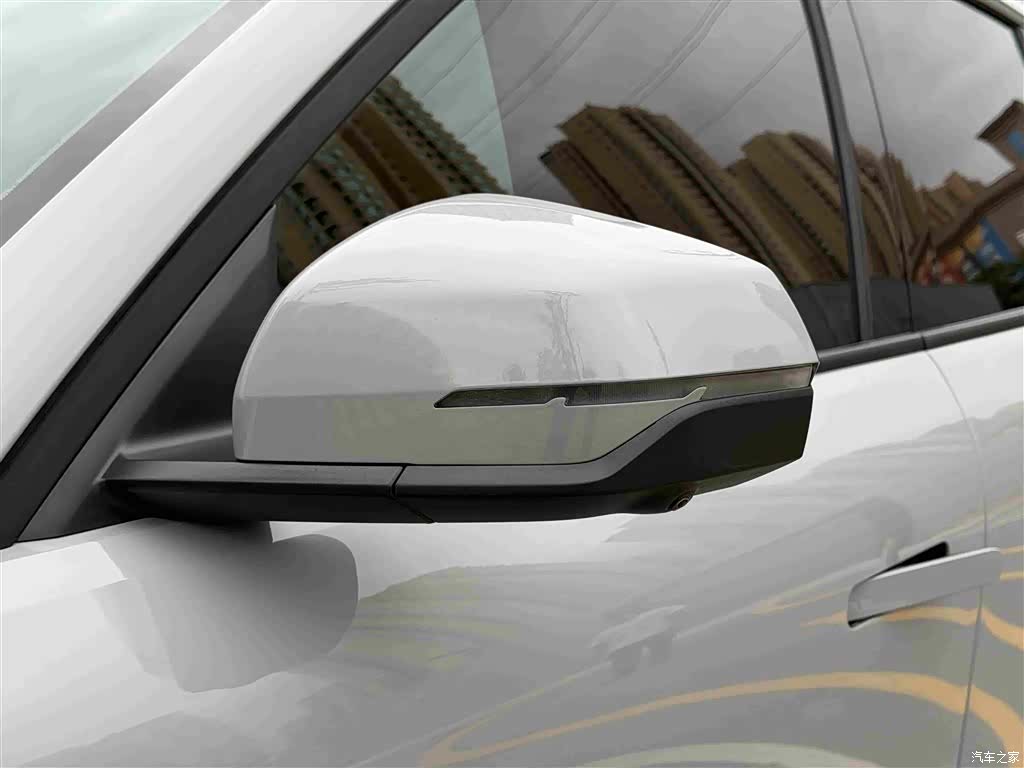 Geely Galaxy E5, 2026 15