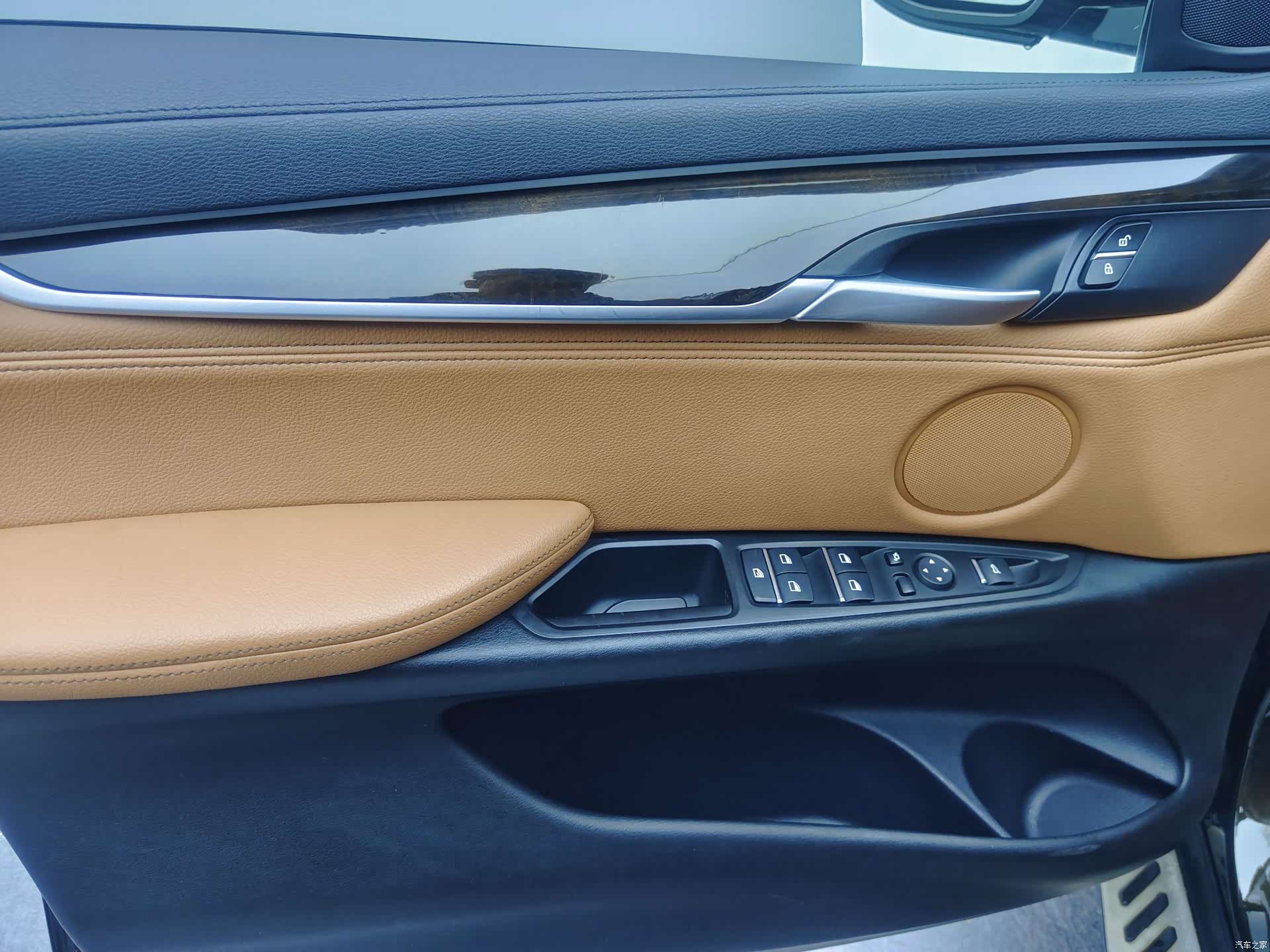 BMW X6, 2018 12
