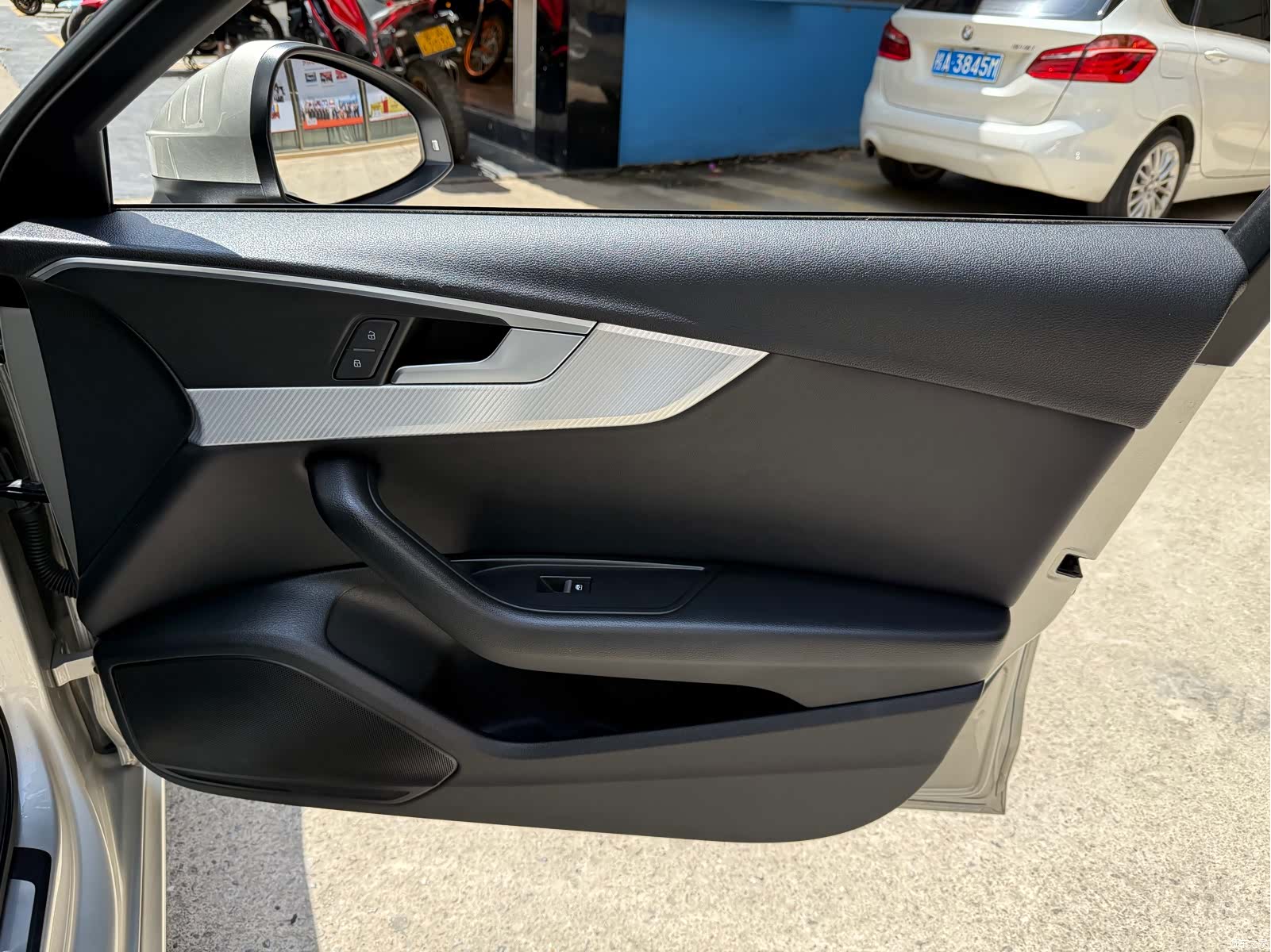Audi A4L, 2016 22