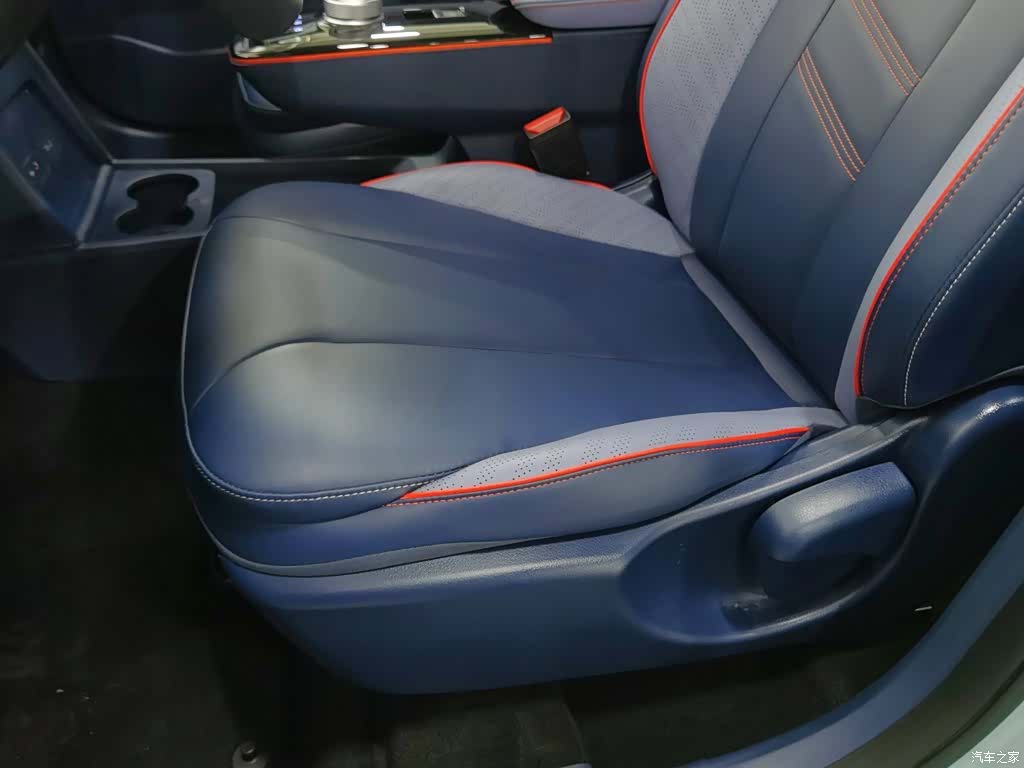 Geely E, 2023 20