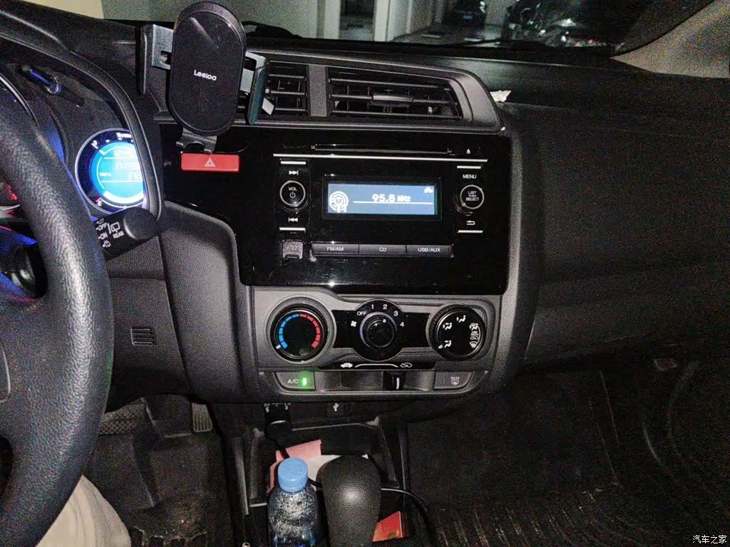 Honda Fit, 2017 6