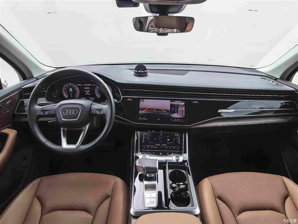 Audi Q7, 2024 6
