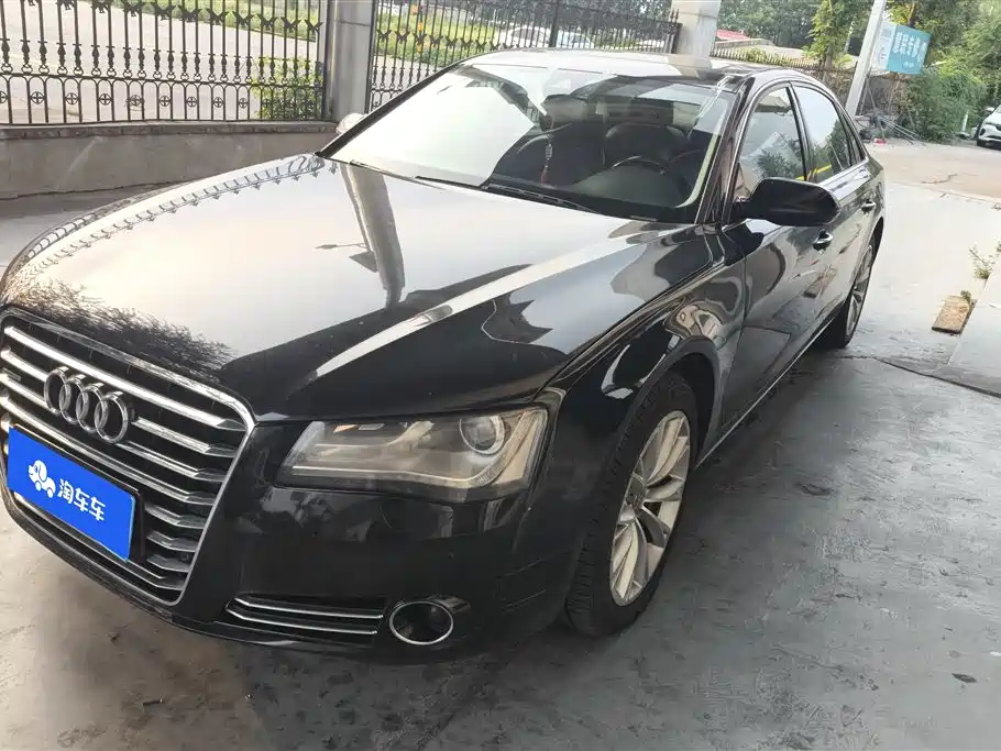 Audi A8