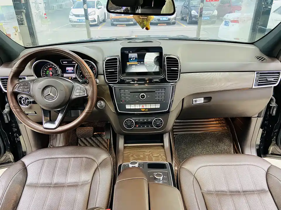 Mercedes-Benz GLE