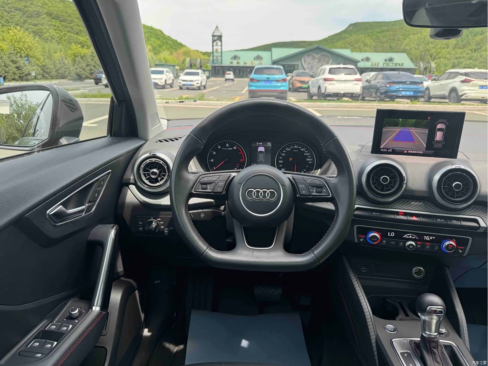 Audi Q2L, 2021 16