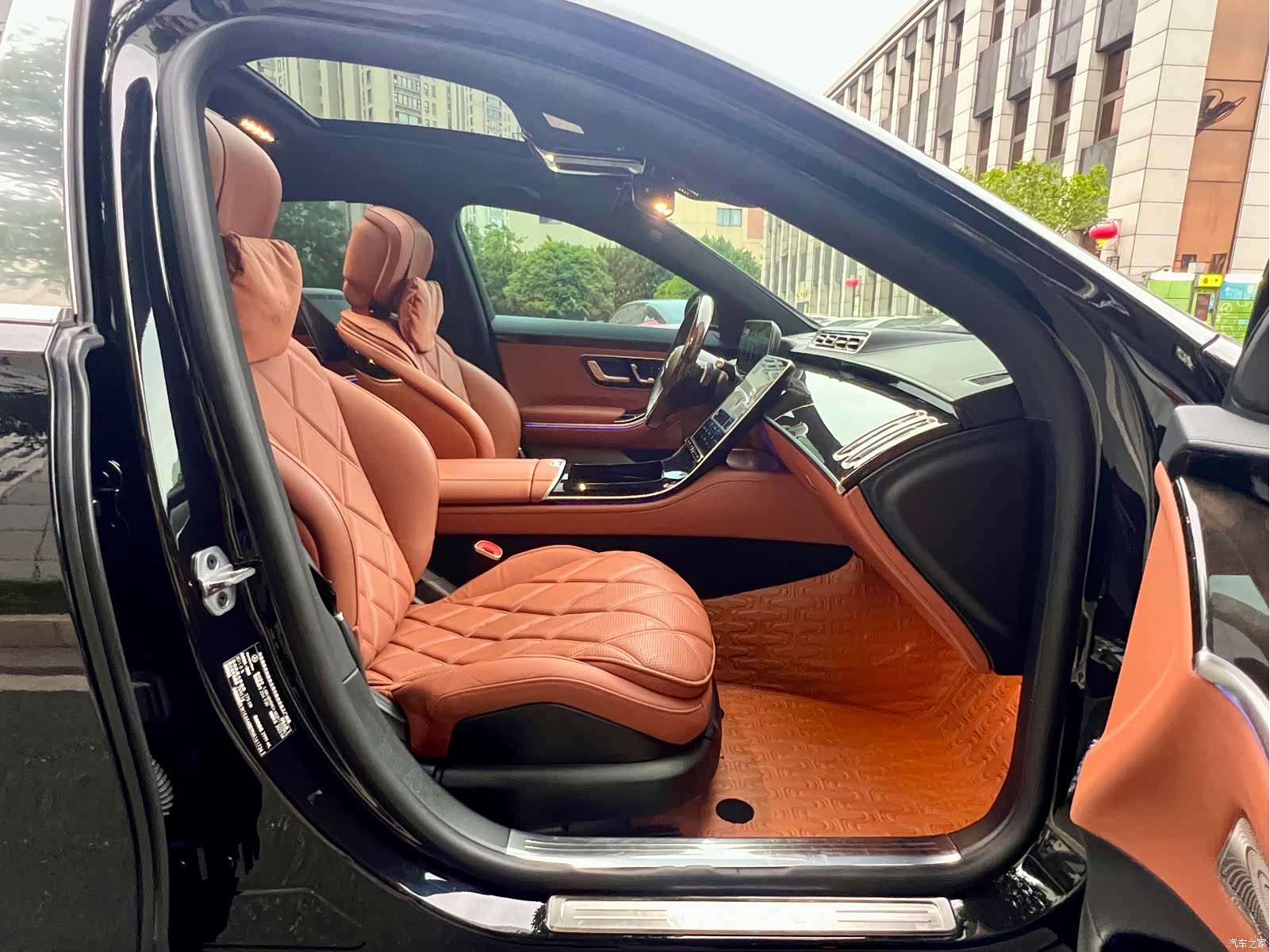 Maybach S-Class, 2021 25