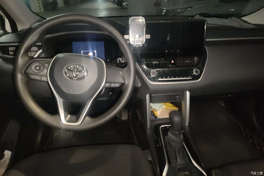 Toyota Frontlander, 2024 12
