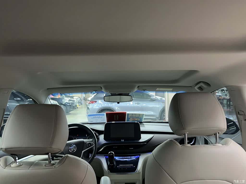 Buick GL8, 2023 11