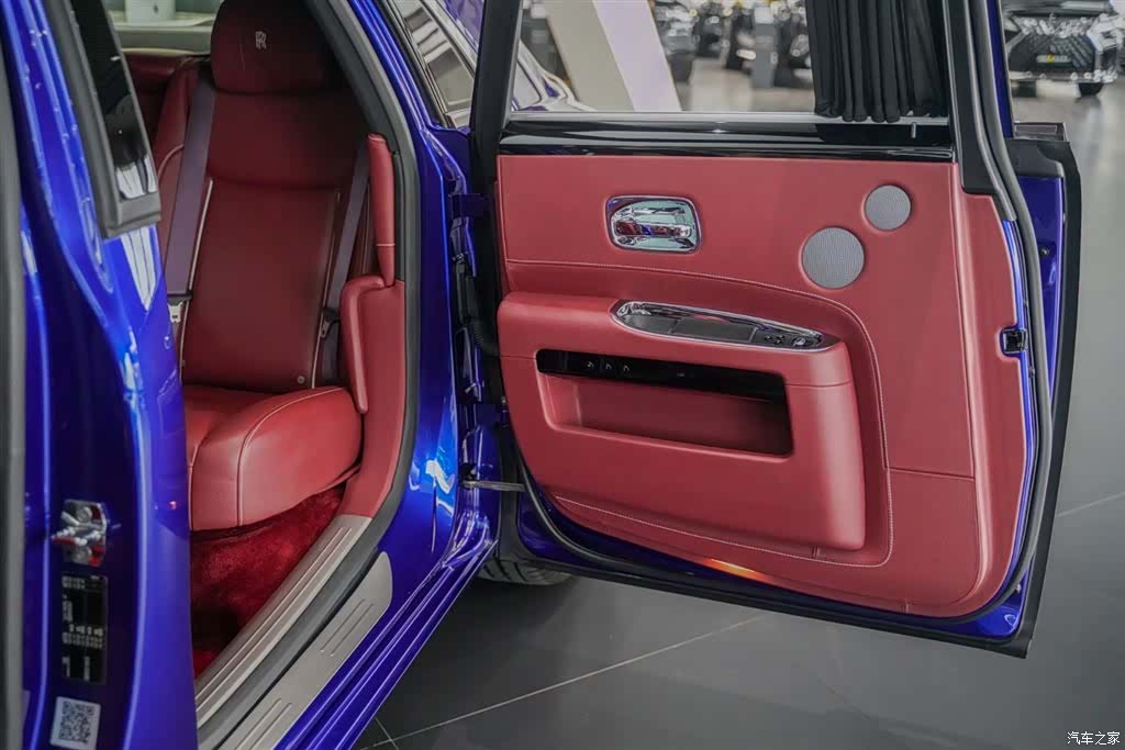 Rolls-Royce Ghost, 2018 12