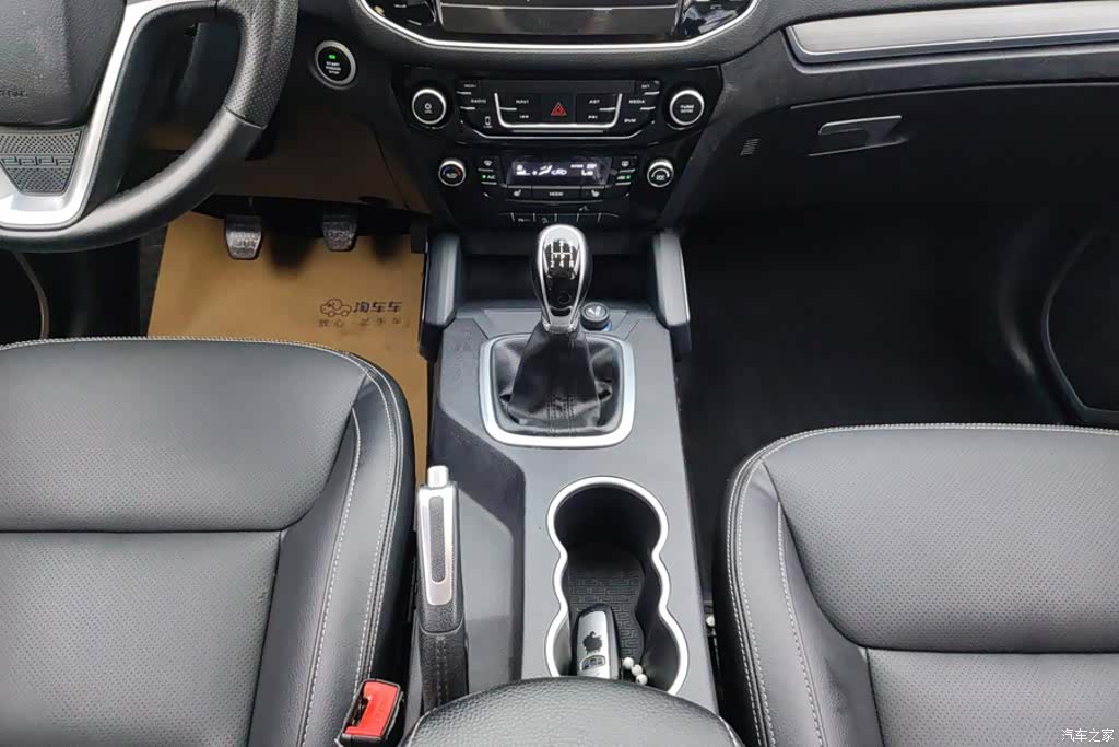 Geely X6, 2016 16
