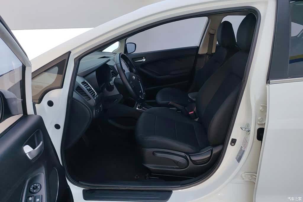 Kia K3, 2016 9