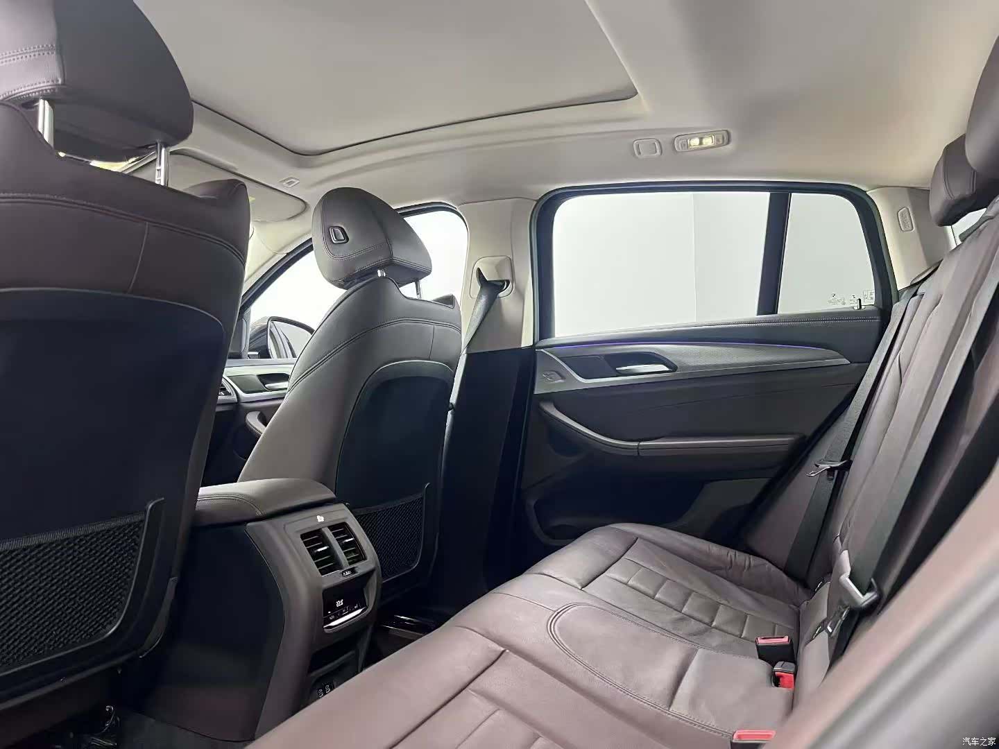 BMW X4, 2019 25