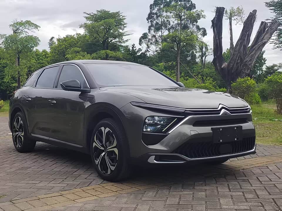 Citroen Versailles C5 X