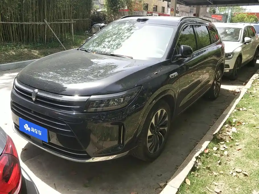 AITO Ask the world M7