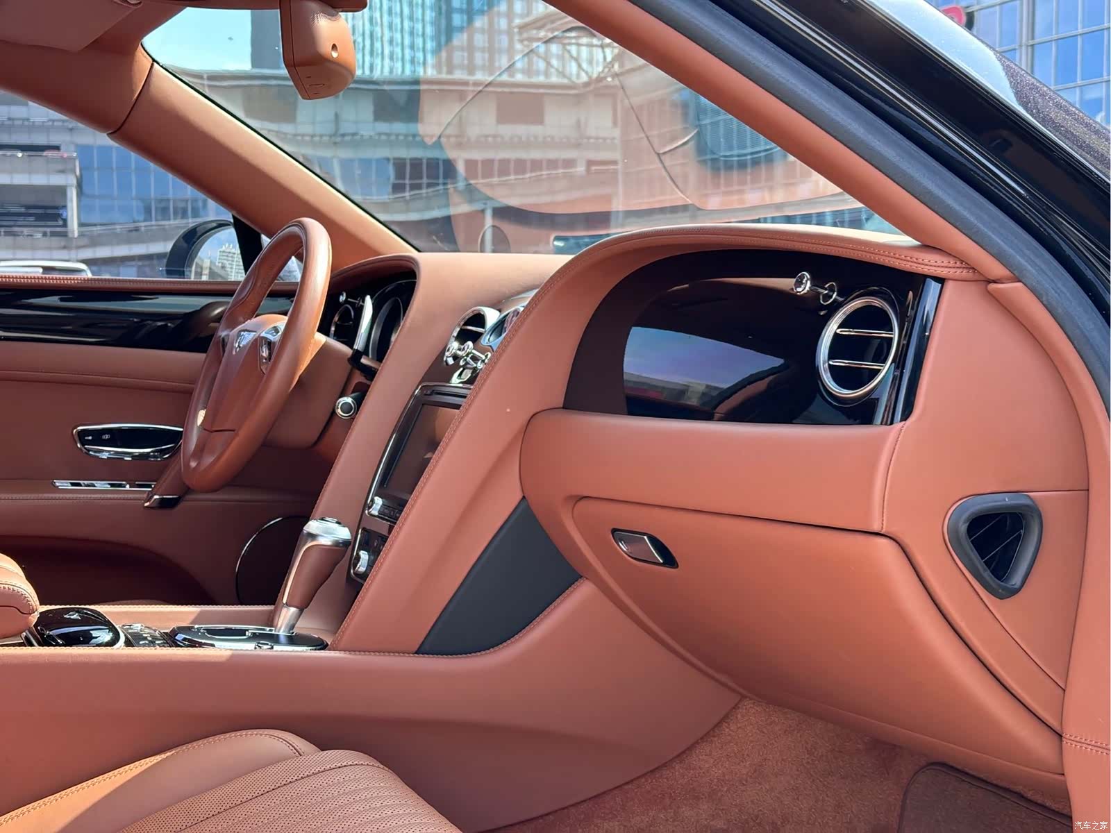 Bentley Flying Spur, 2019 9