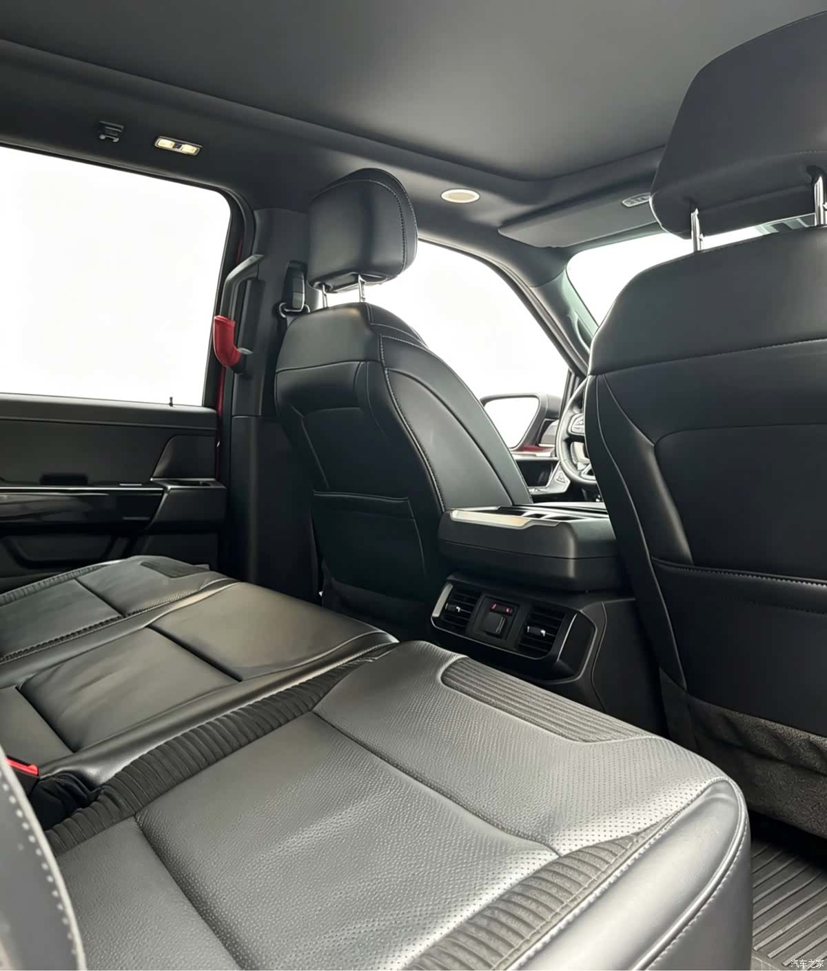 Ford F-150, 2024 10