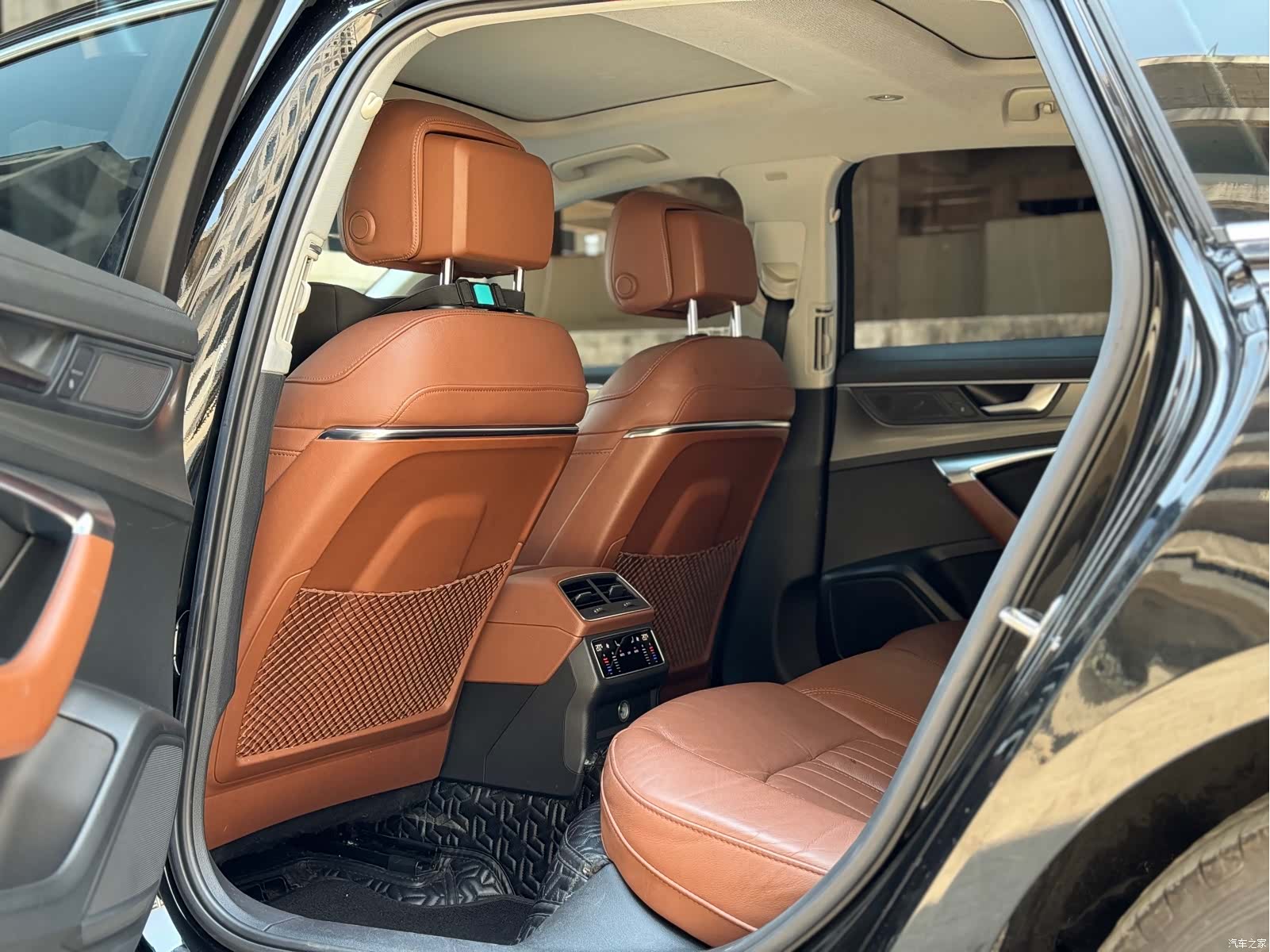 Audi A6L, 2021 4