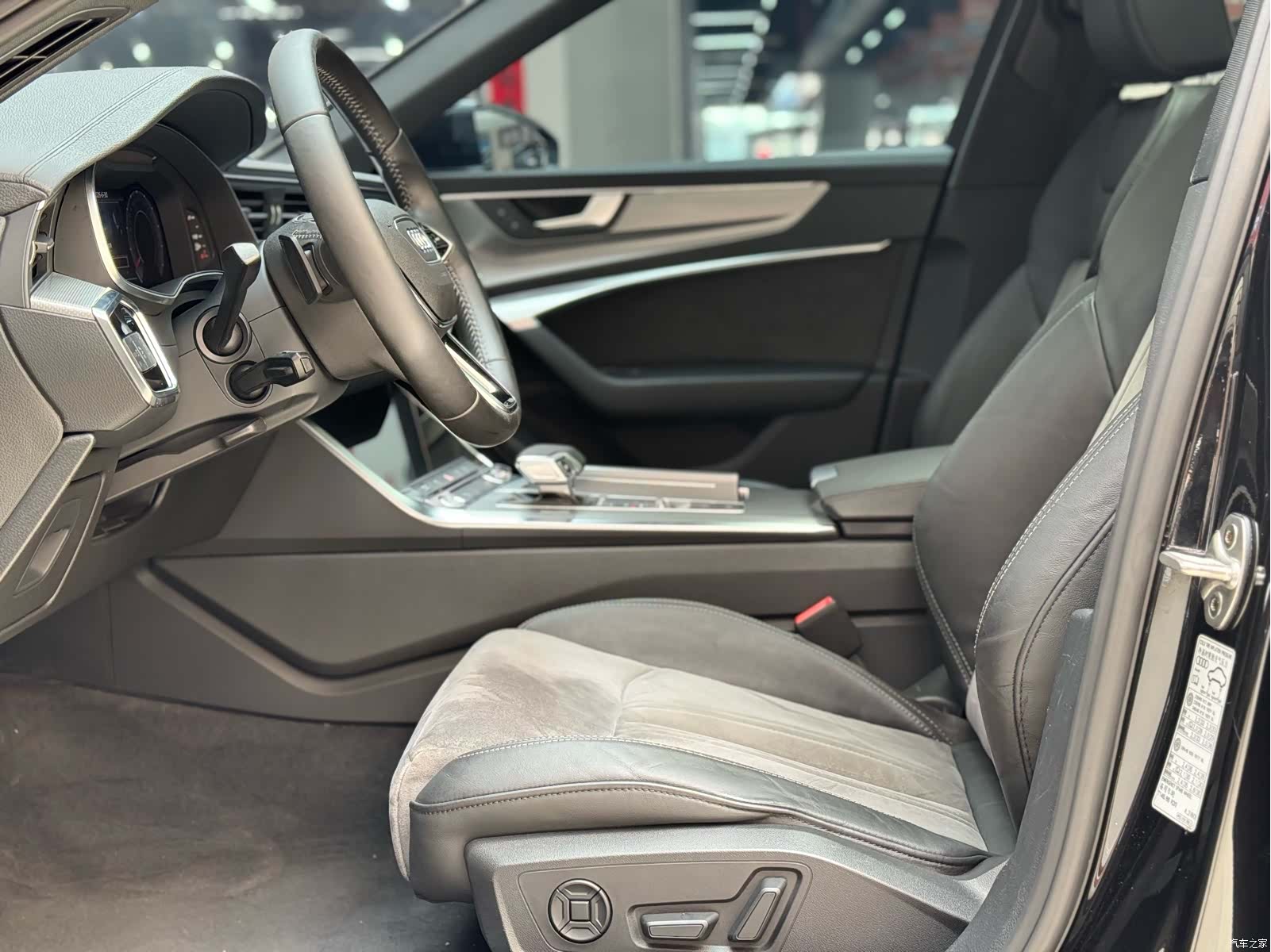 Audi A6L, 2019 4