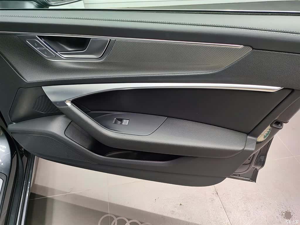 Audi A6L, 2024 24