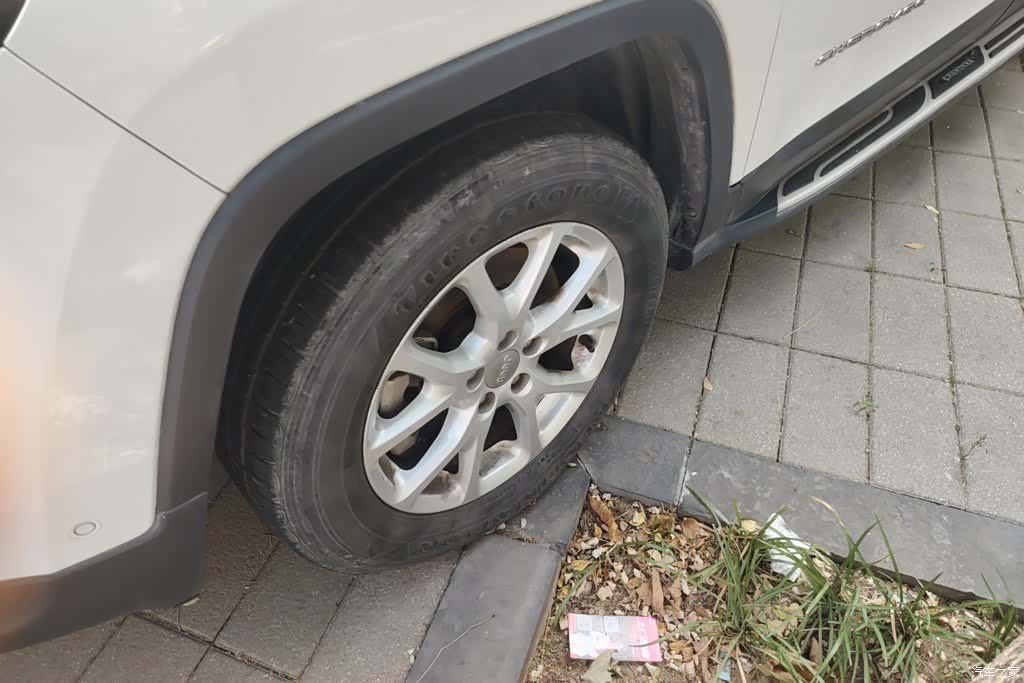 Jeep Cherokee, 2016 6