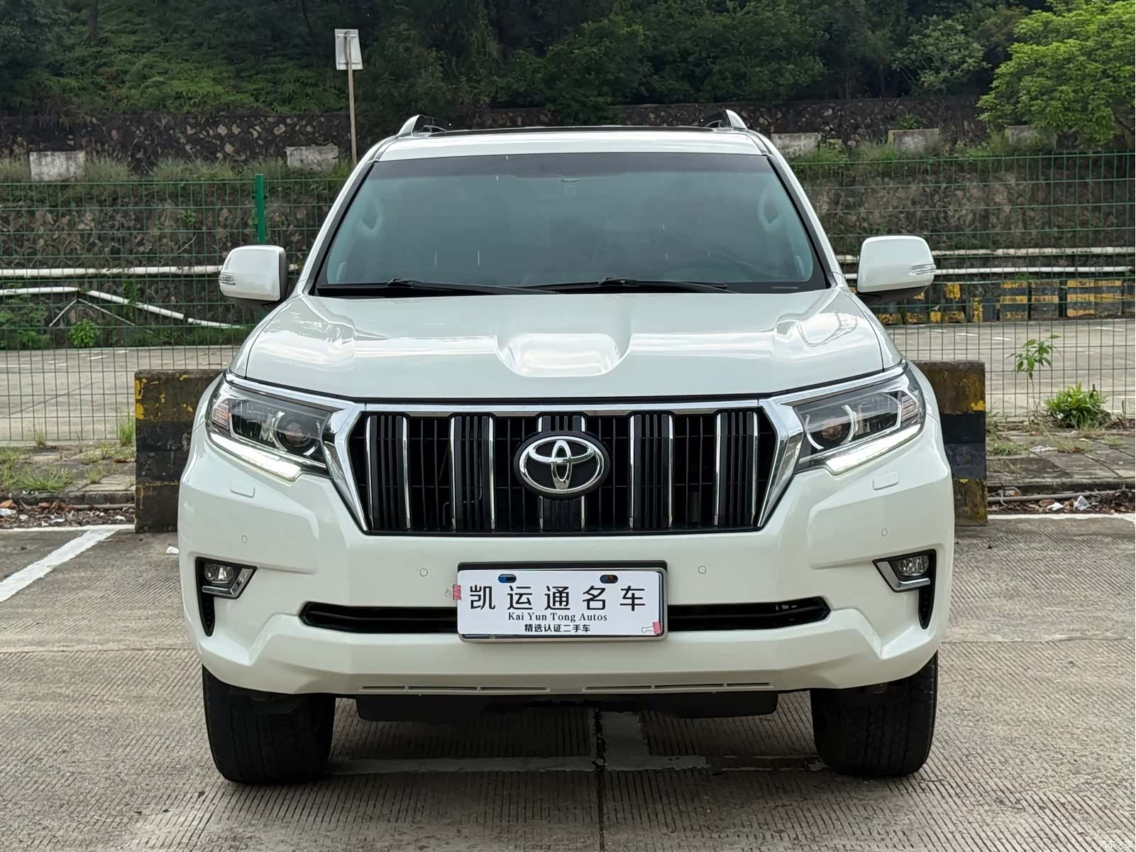 Toyota Prado, 2020 1
