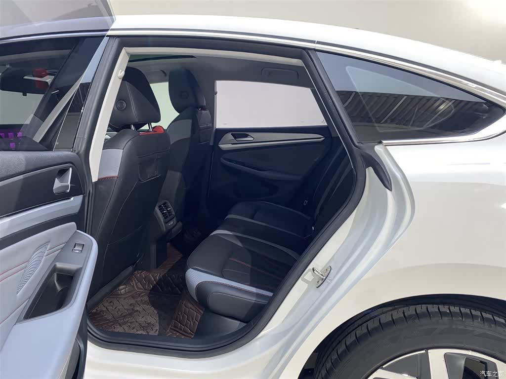 Volkswagen Lamando, 2022 12