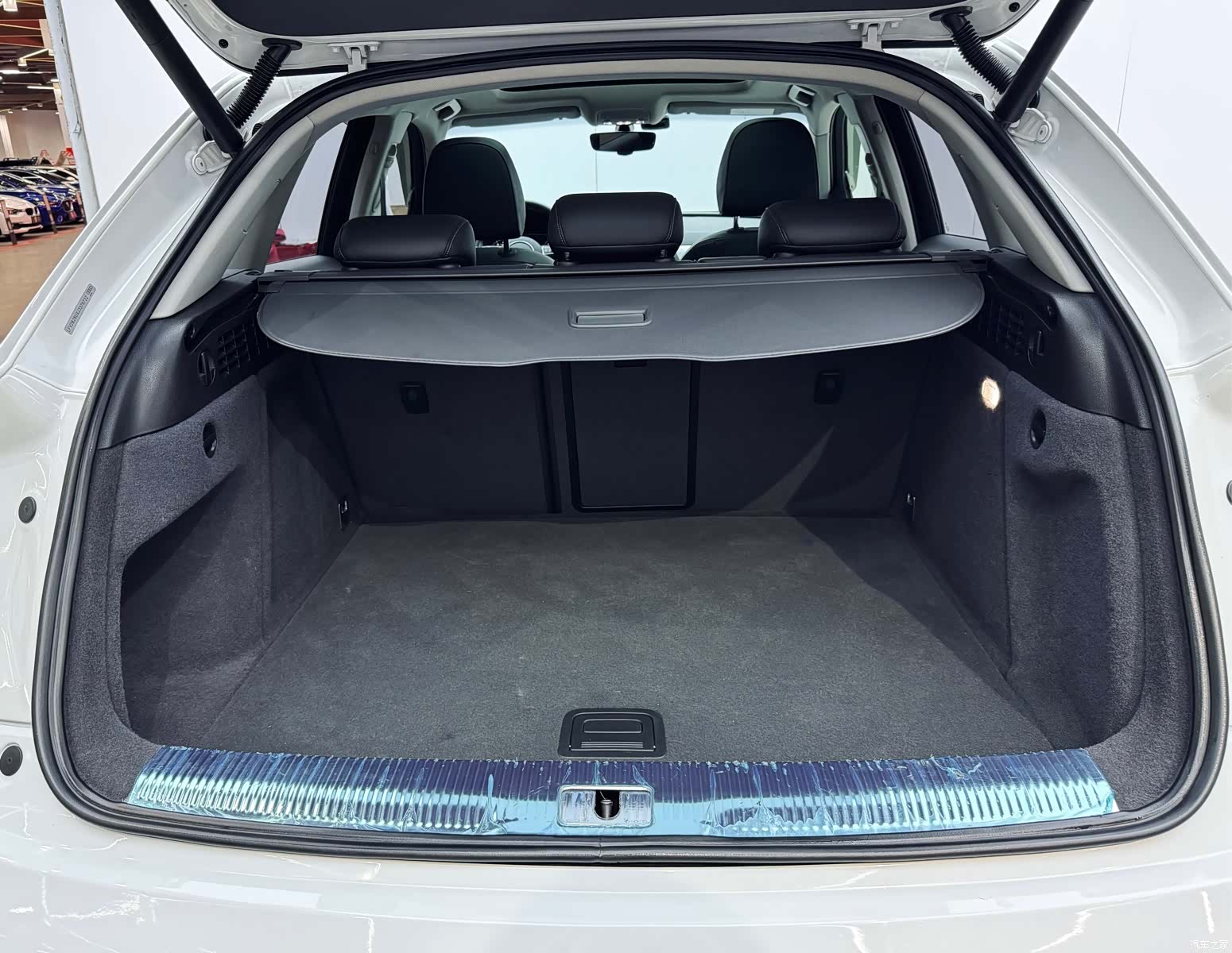 Audi Q3, 2018 24
