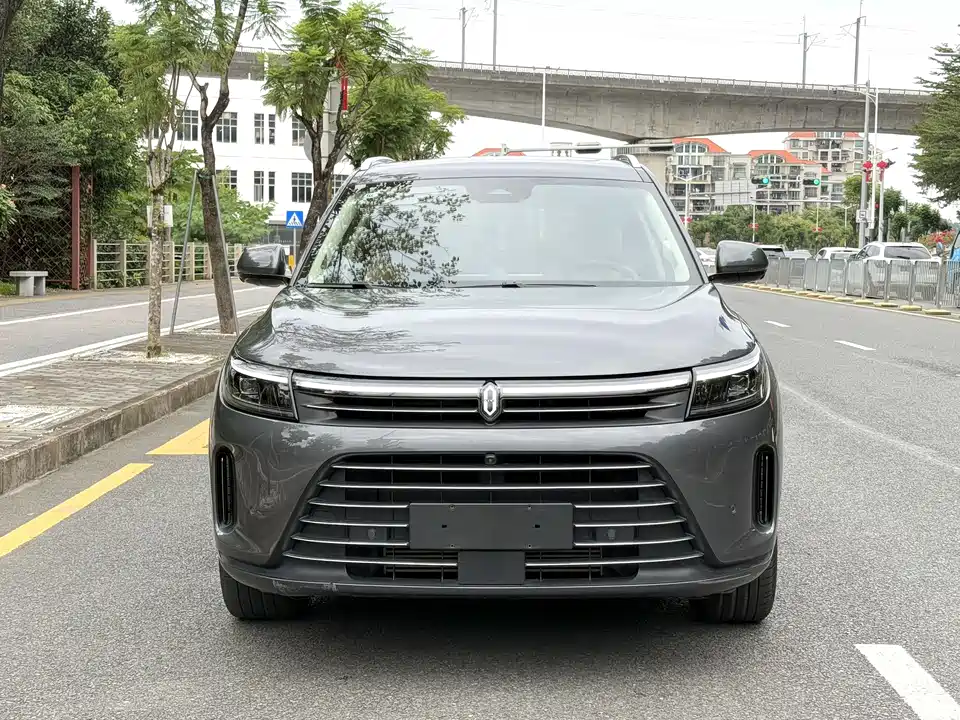 AITO Ask the world M7