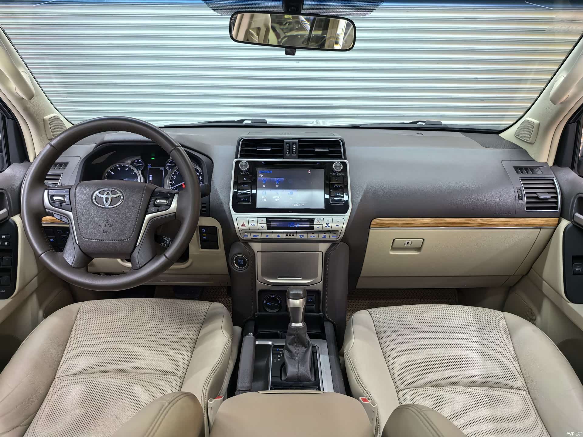 Toyota Prado, 2018 17