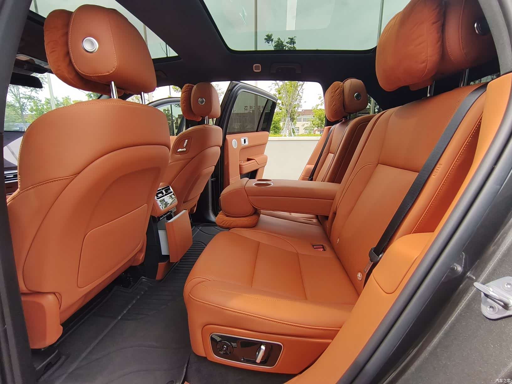 Li Auto L7, 2025 все фото
