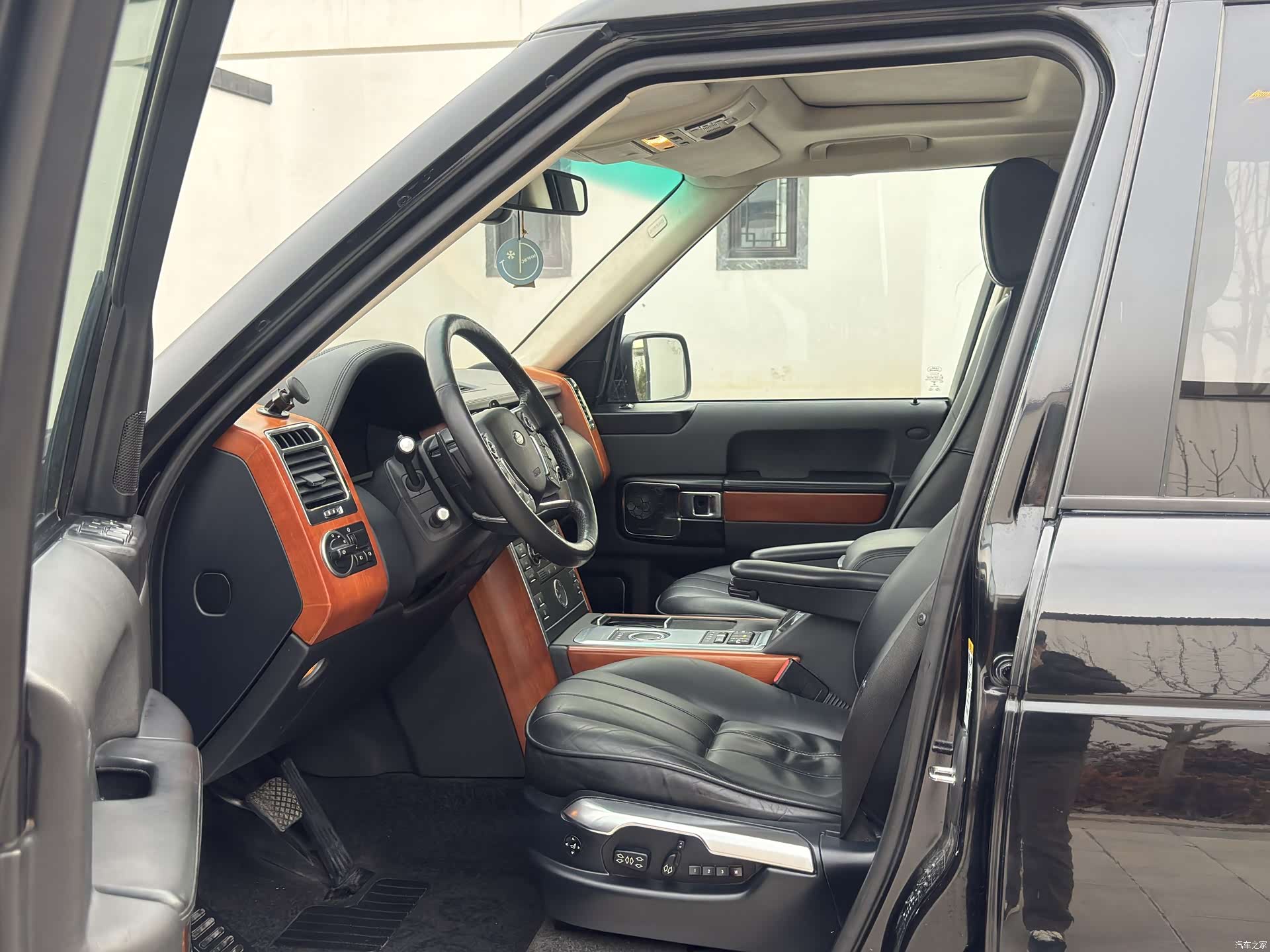 Land Rover Range Rover, 2012 4