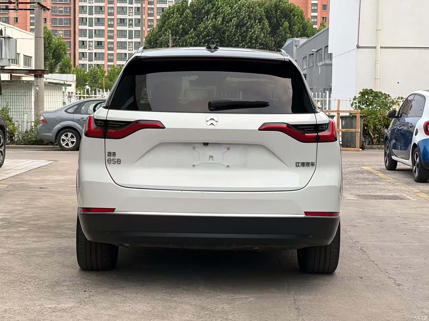 NIO ES8, 2020 8