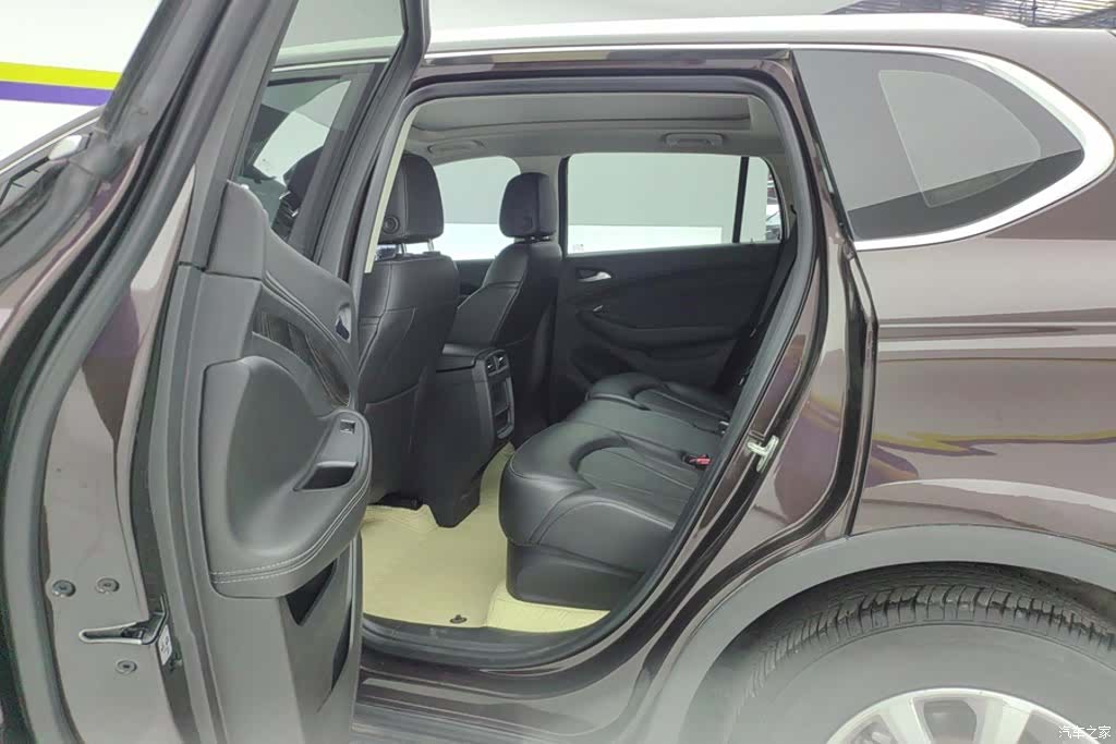 Buick Envision Plus, 2020 11