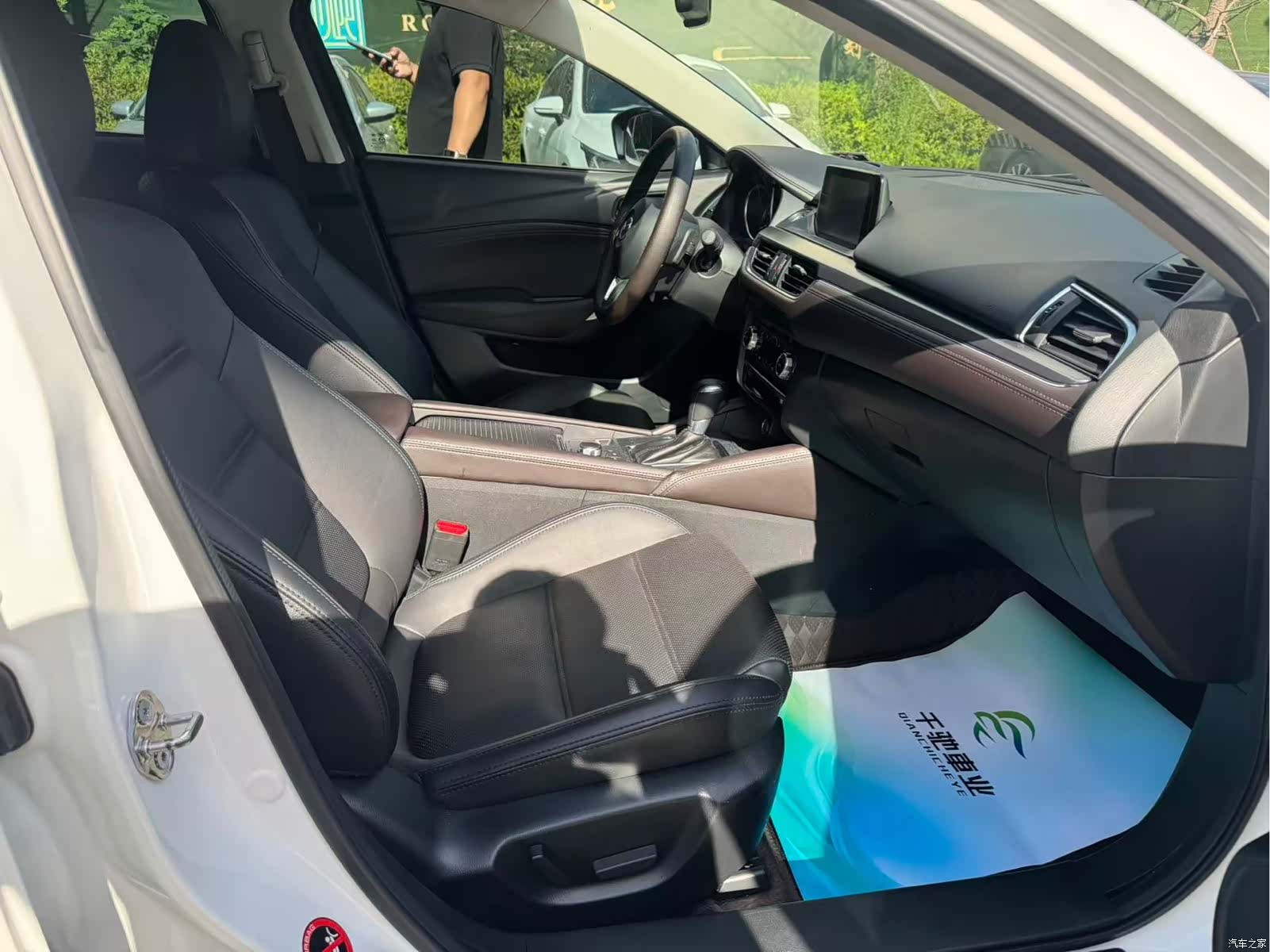 Mazda Atenza, 2017 8