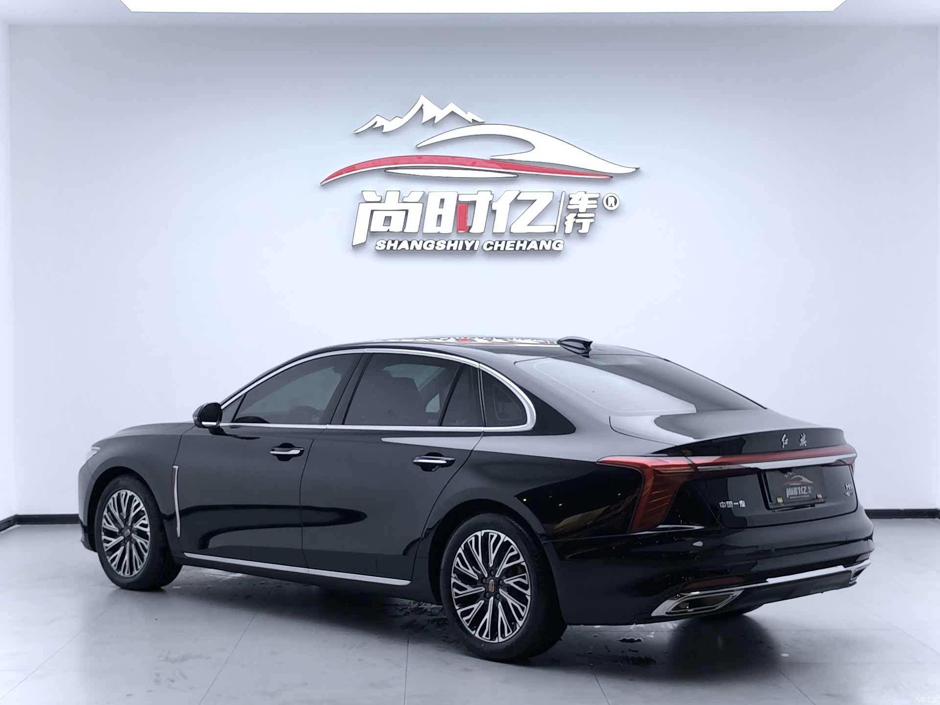 Hongqi H5, 2024 4