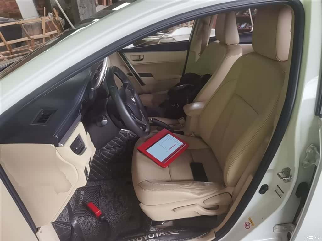 Toyota Corolla, 2016 11