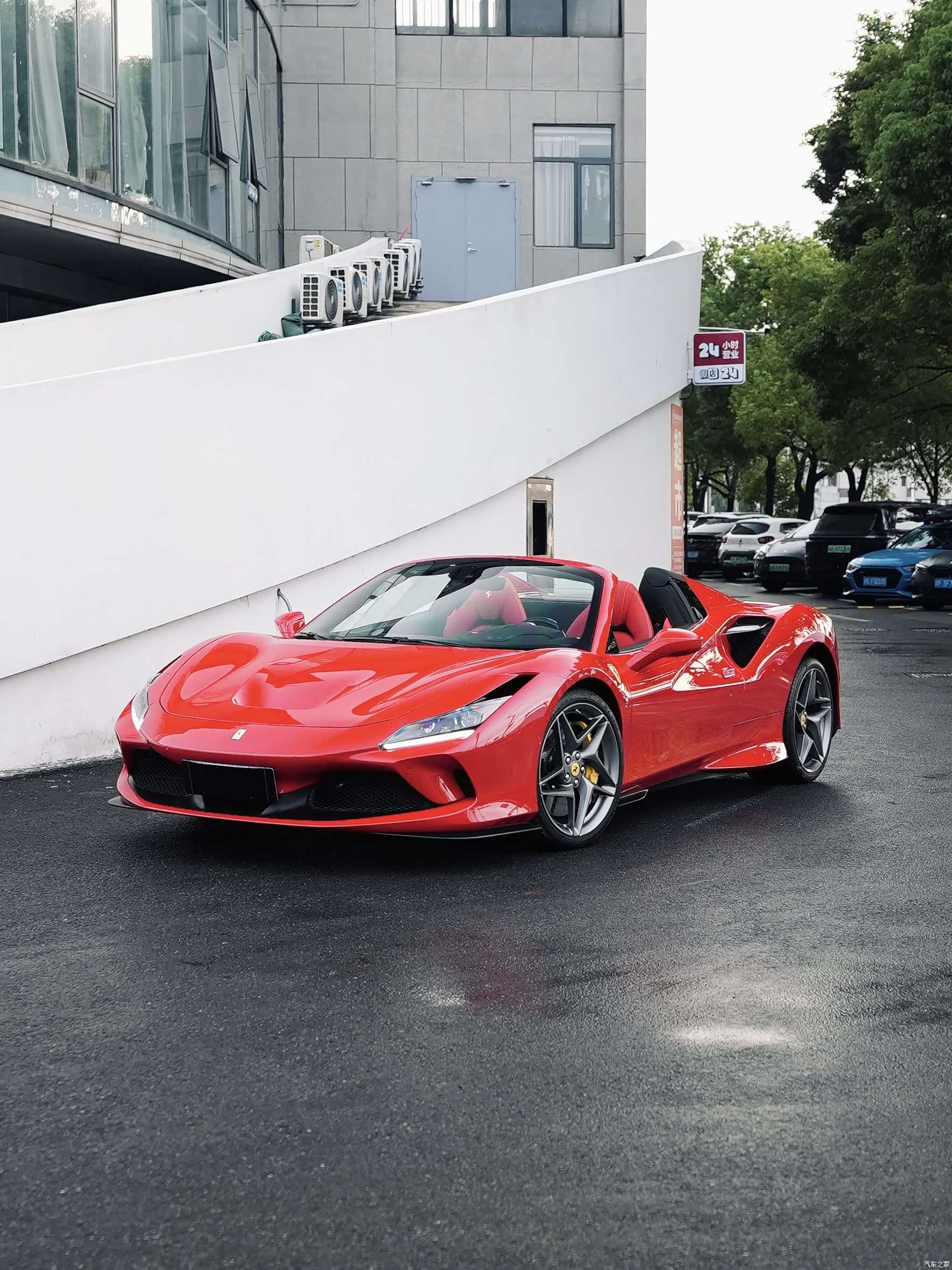 Ferrari F8