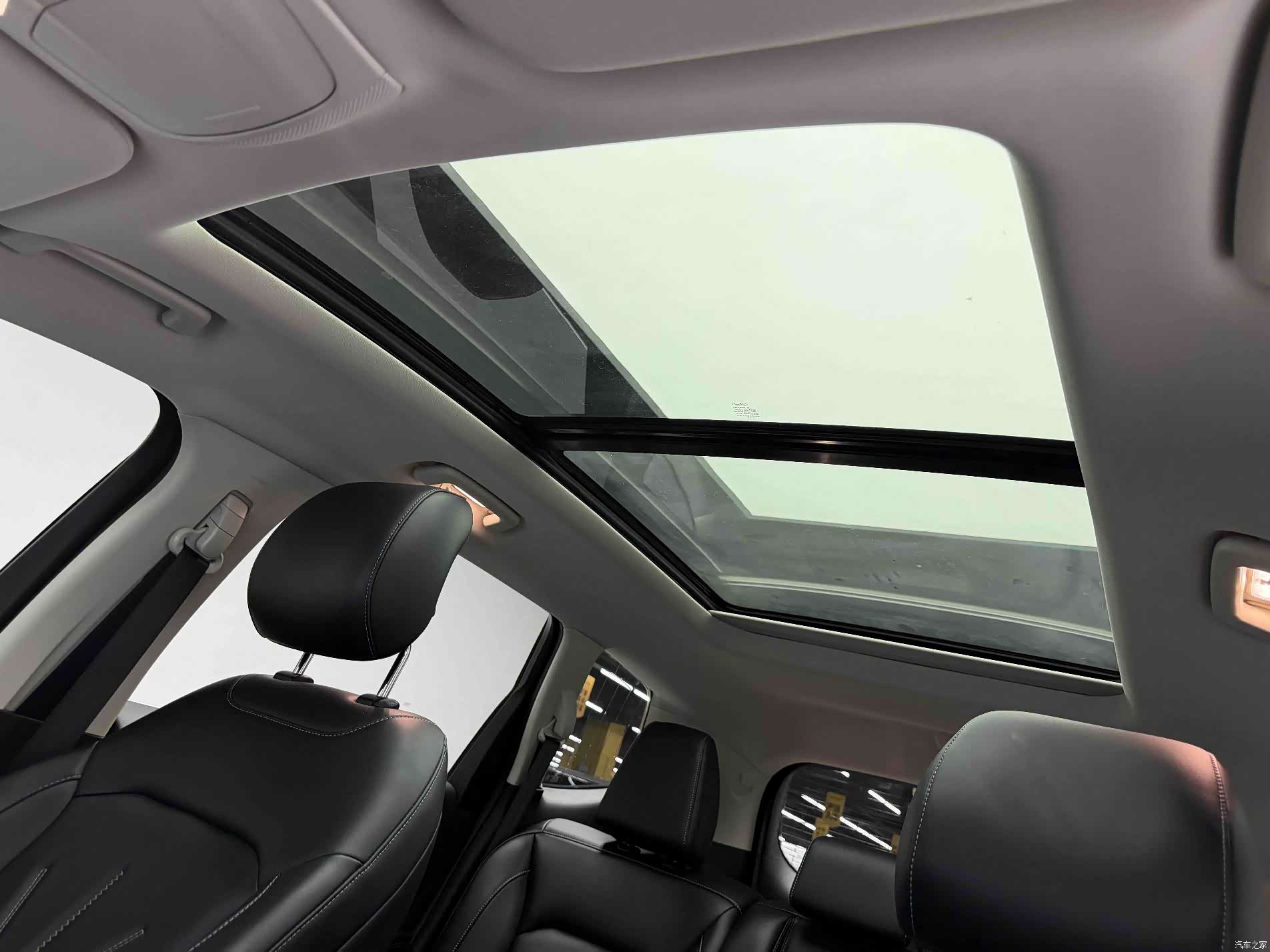 Ford Edge, 2022 11