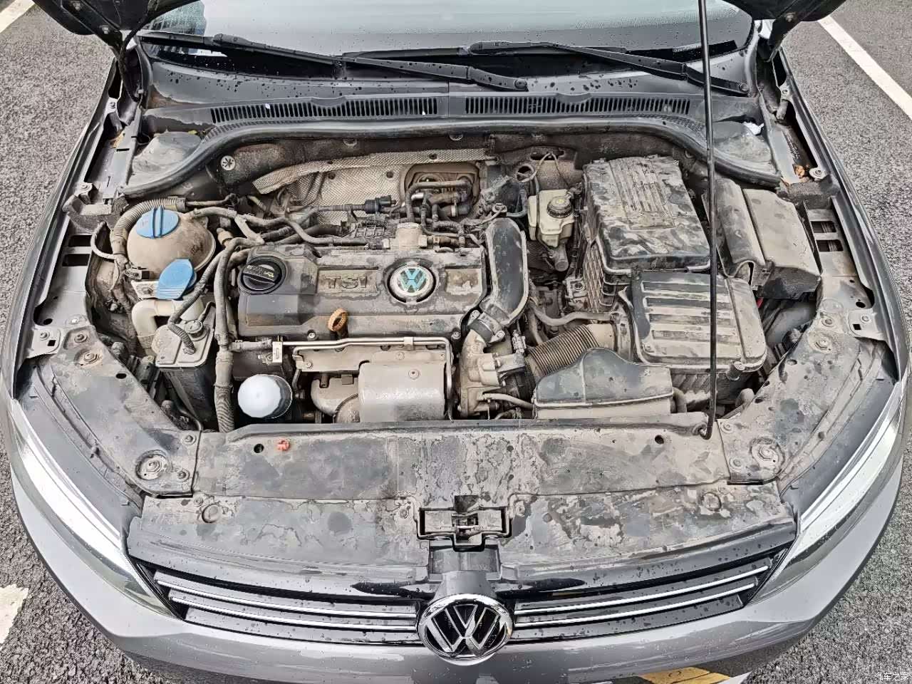 Volkswagen Sagitar, 2014 24