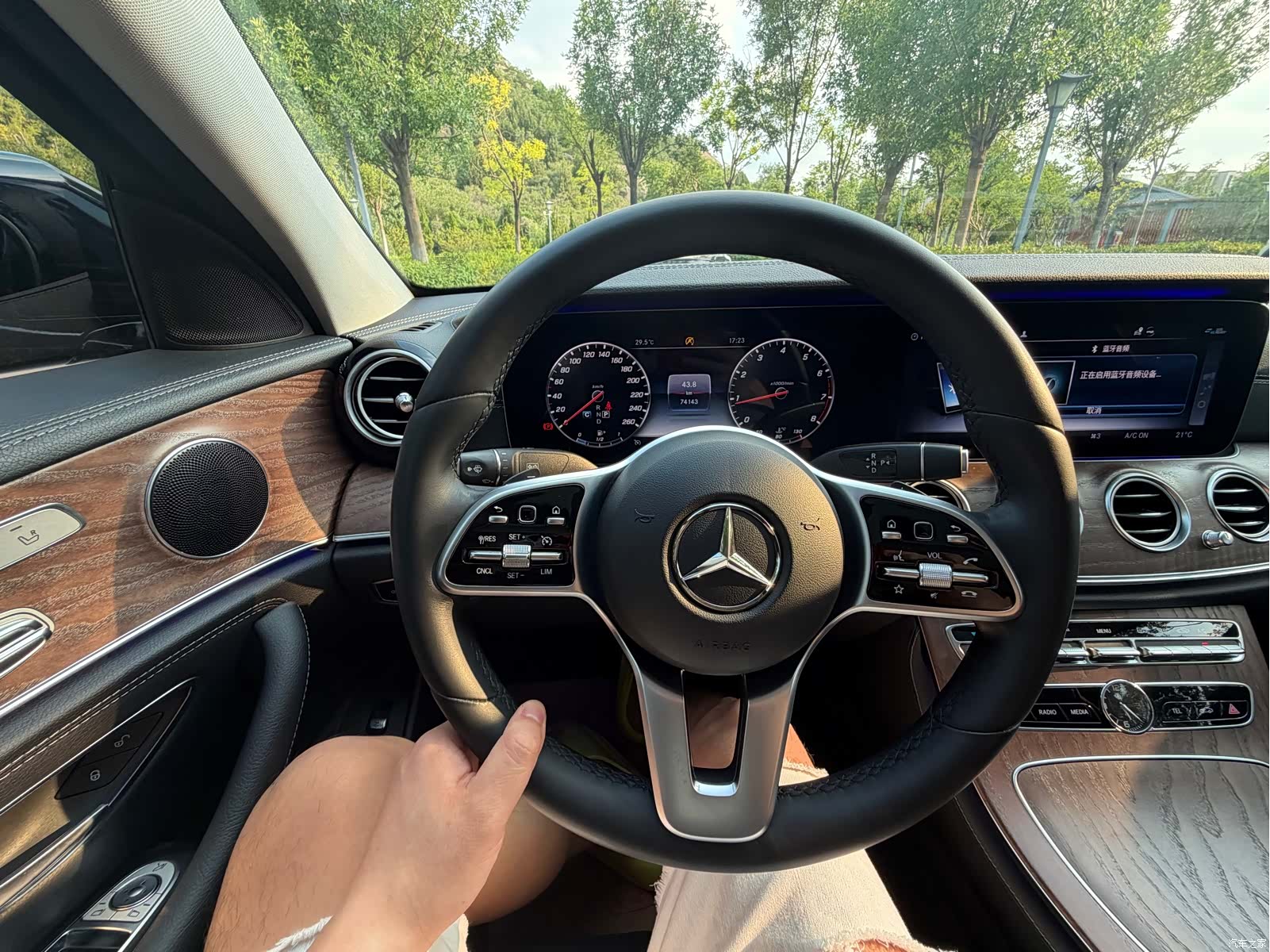 Mercedes-Benz E-Class, 2019 12