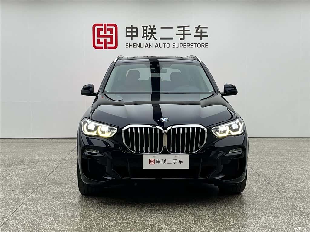 BMW X5, 2019 все фото
