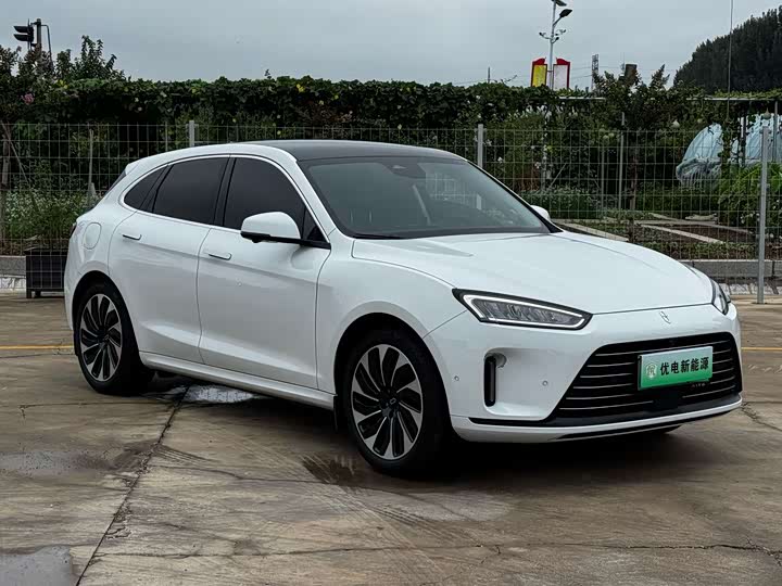 AITO M5 2022 zeng cheng AWD zhi zhen ban