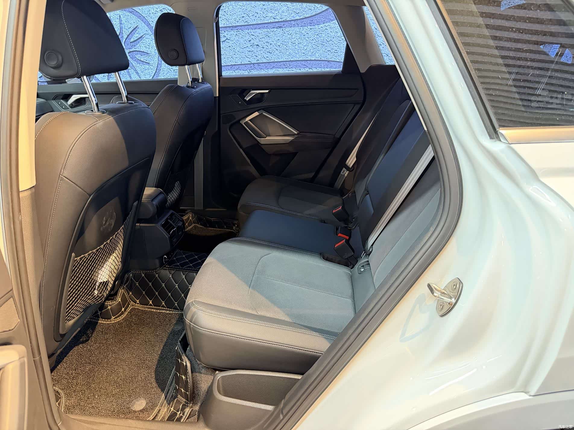 Audi Q3, 2023 7