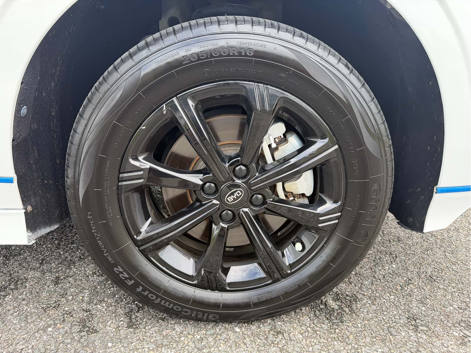 BYD E2, 2021 24