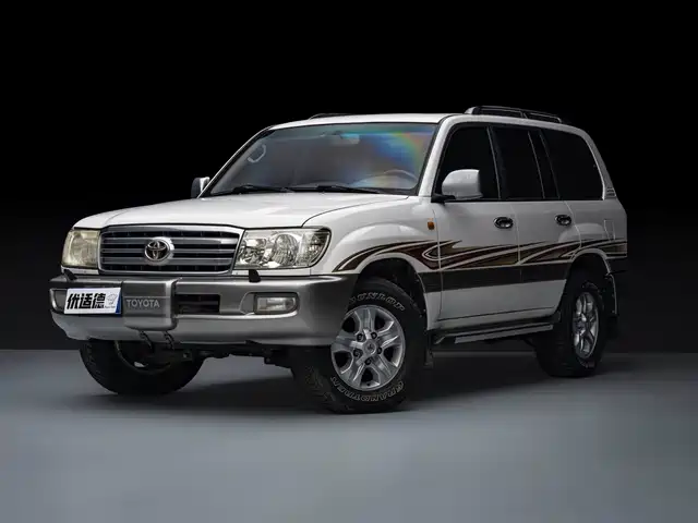 Toyota Land Cruiser 2015 — купить из Китая под заказ